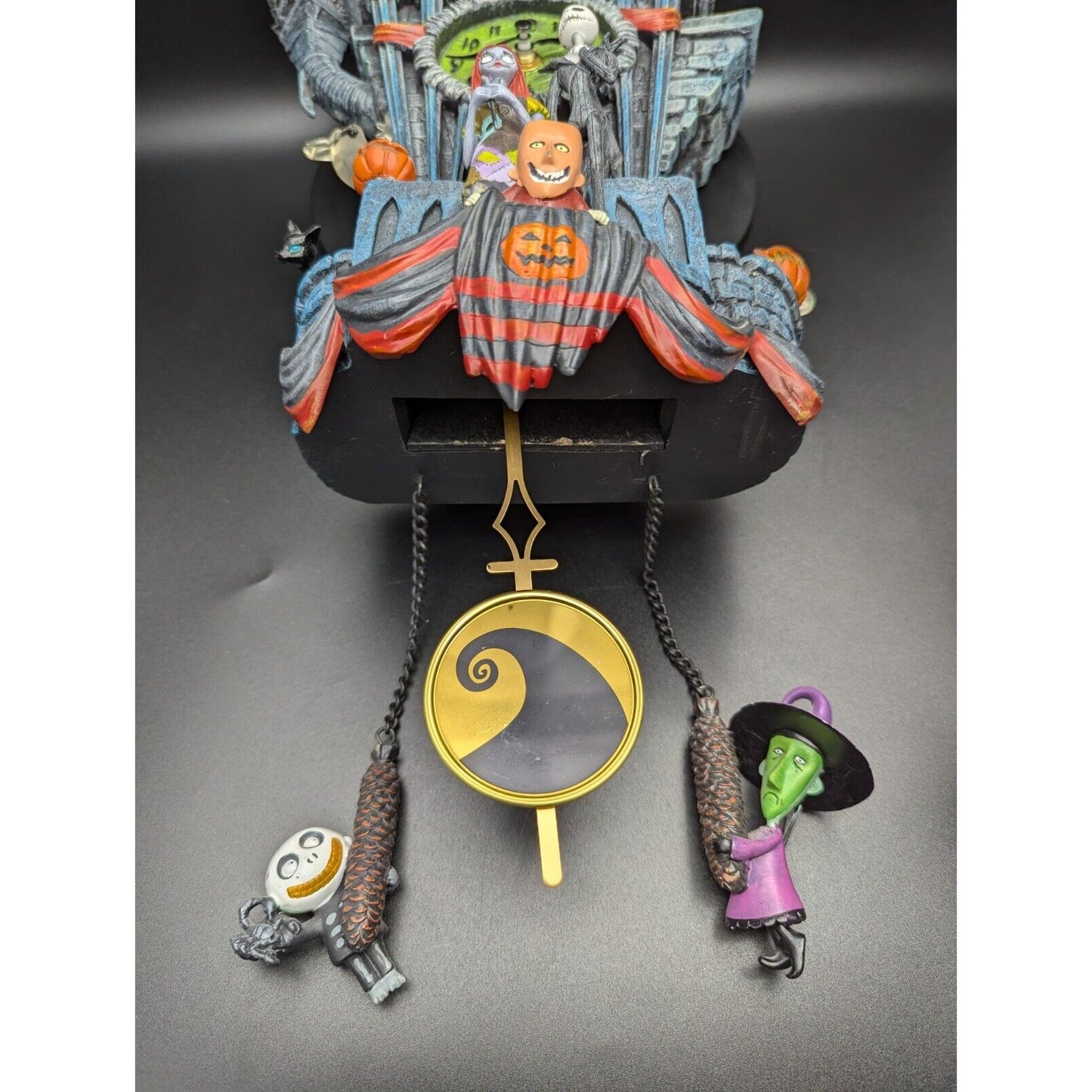 Disney Tim Burtons The Nightmare Before Christmas Cuckoo Clock Bradford Exchange