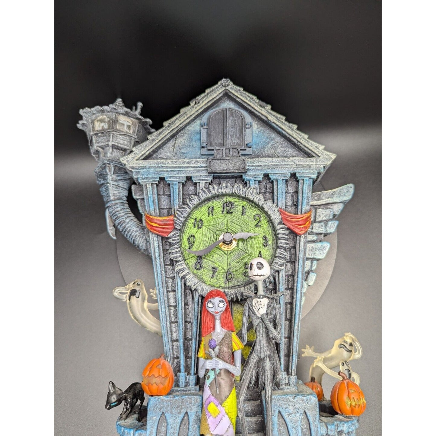 Disney Tim Burtons The Nightmare Before Christmas Cuckoo Clock Bradford Exchange